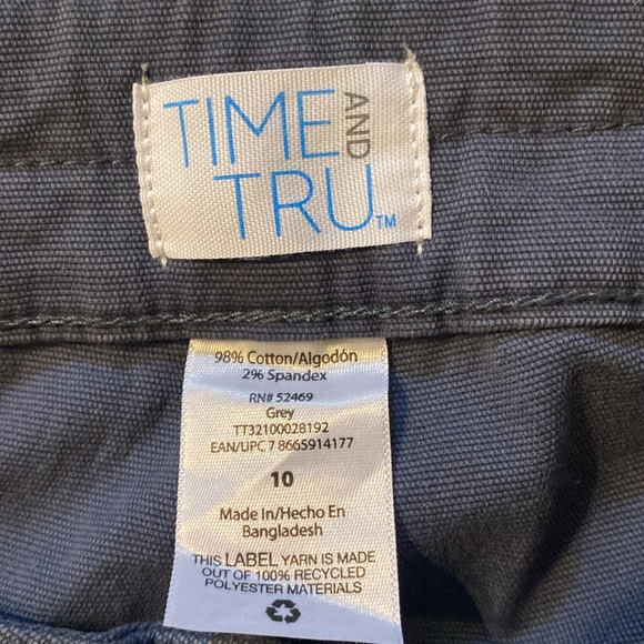 Time And Tru Grey/Blue Cargo Capris Size 10 - Picture 6 of 9